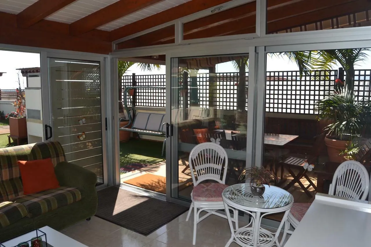 Apartamento Vacacional Ático frente al mar Candelaria